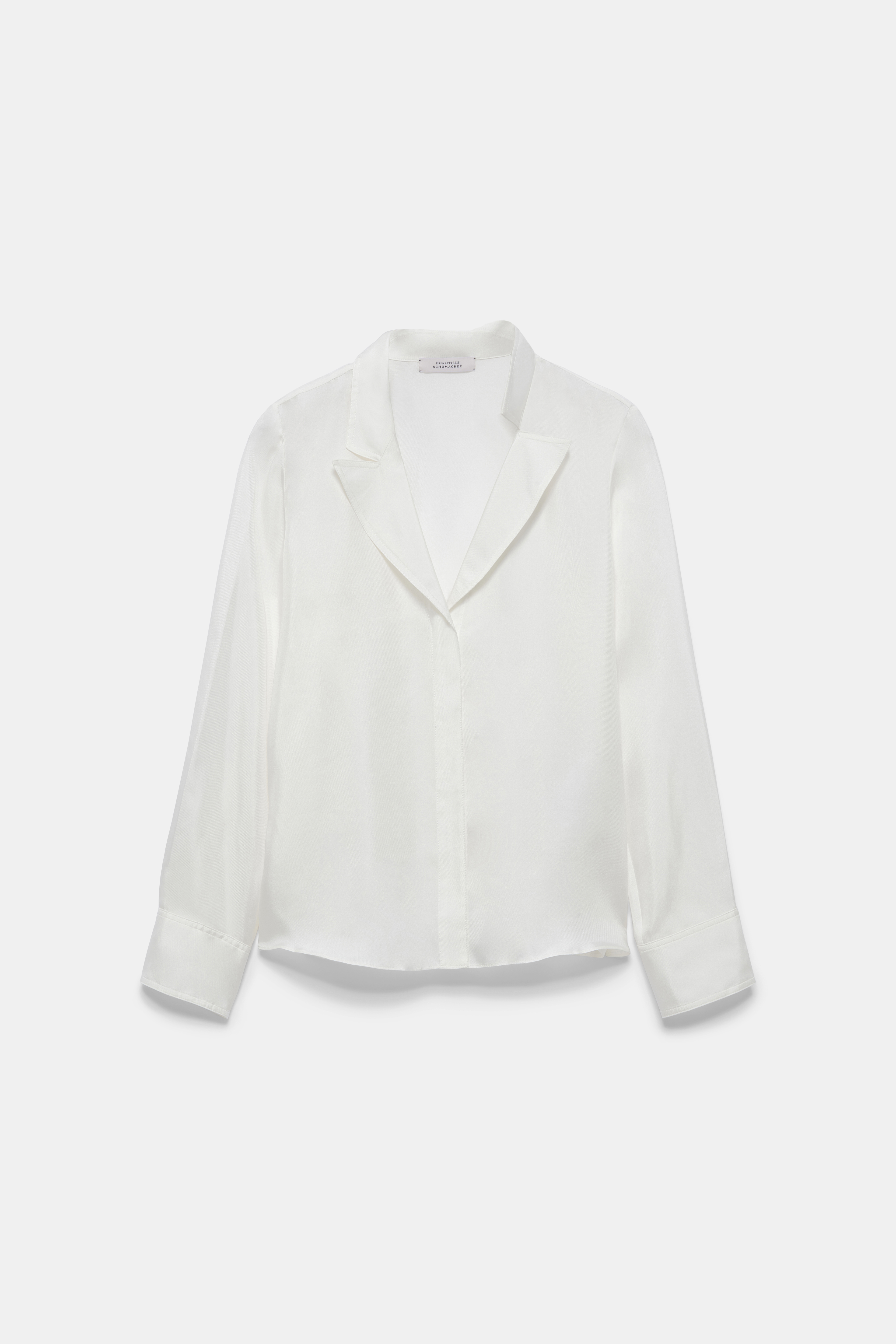 Dorothee Schumacher Bluse aus Seidentwill mit asymmetrischem Revers camelia white