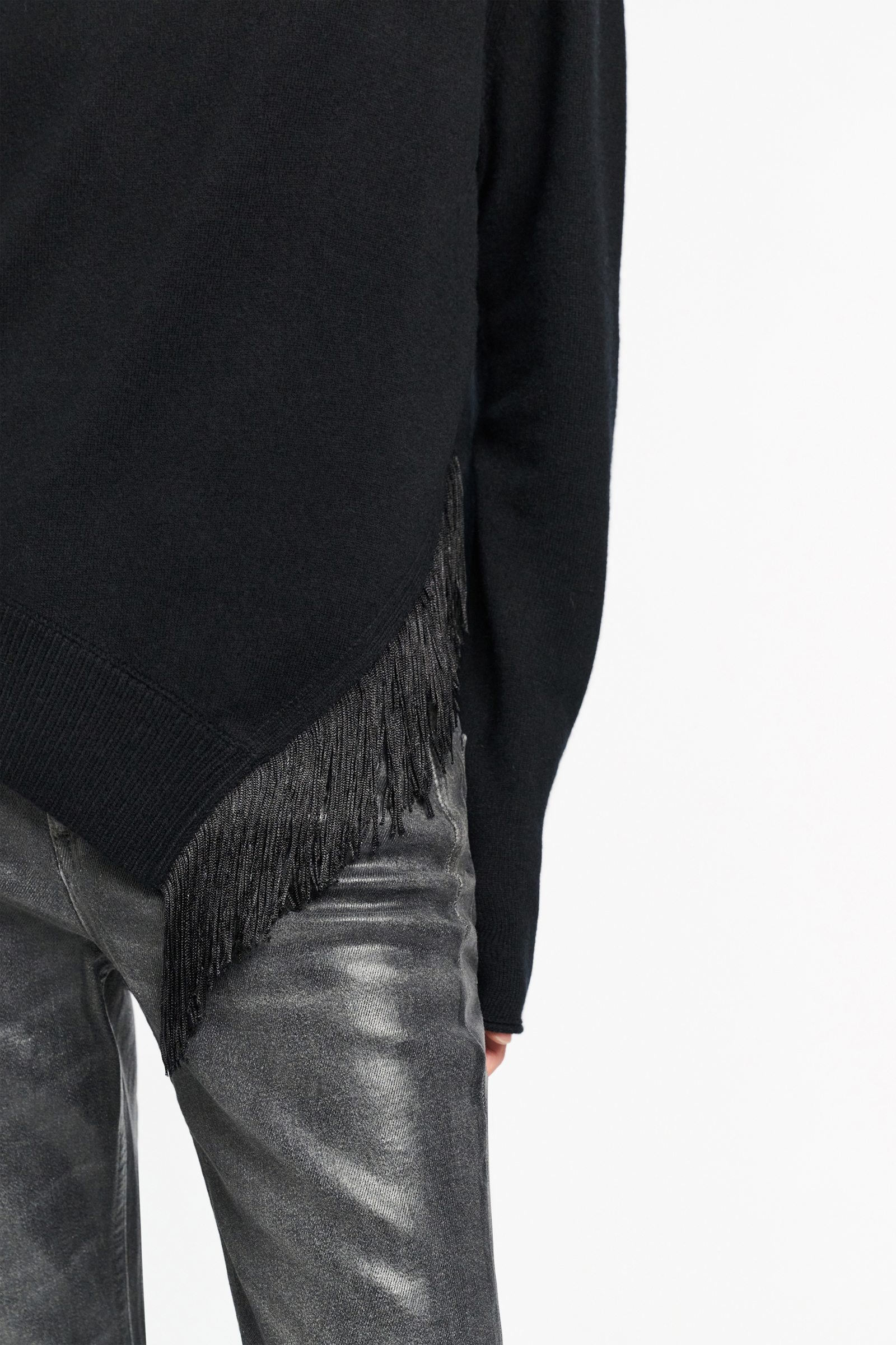 Dorothee Schumacher Rollkragenpullover aus Merino und Kaschmir mit Fransen pure black