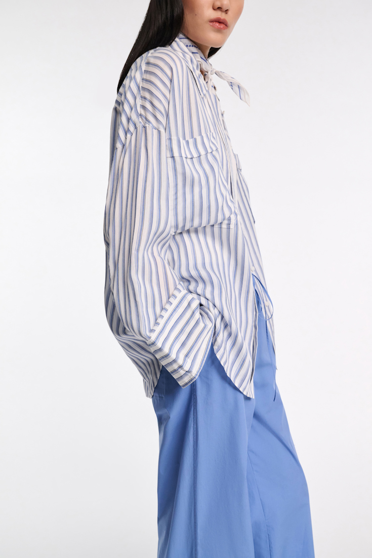 Dorothee Schumacher Oversized shirt in striped silk-viscose blue shadow stripe