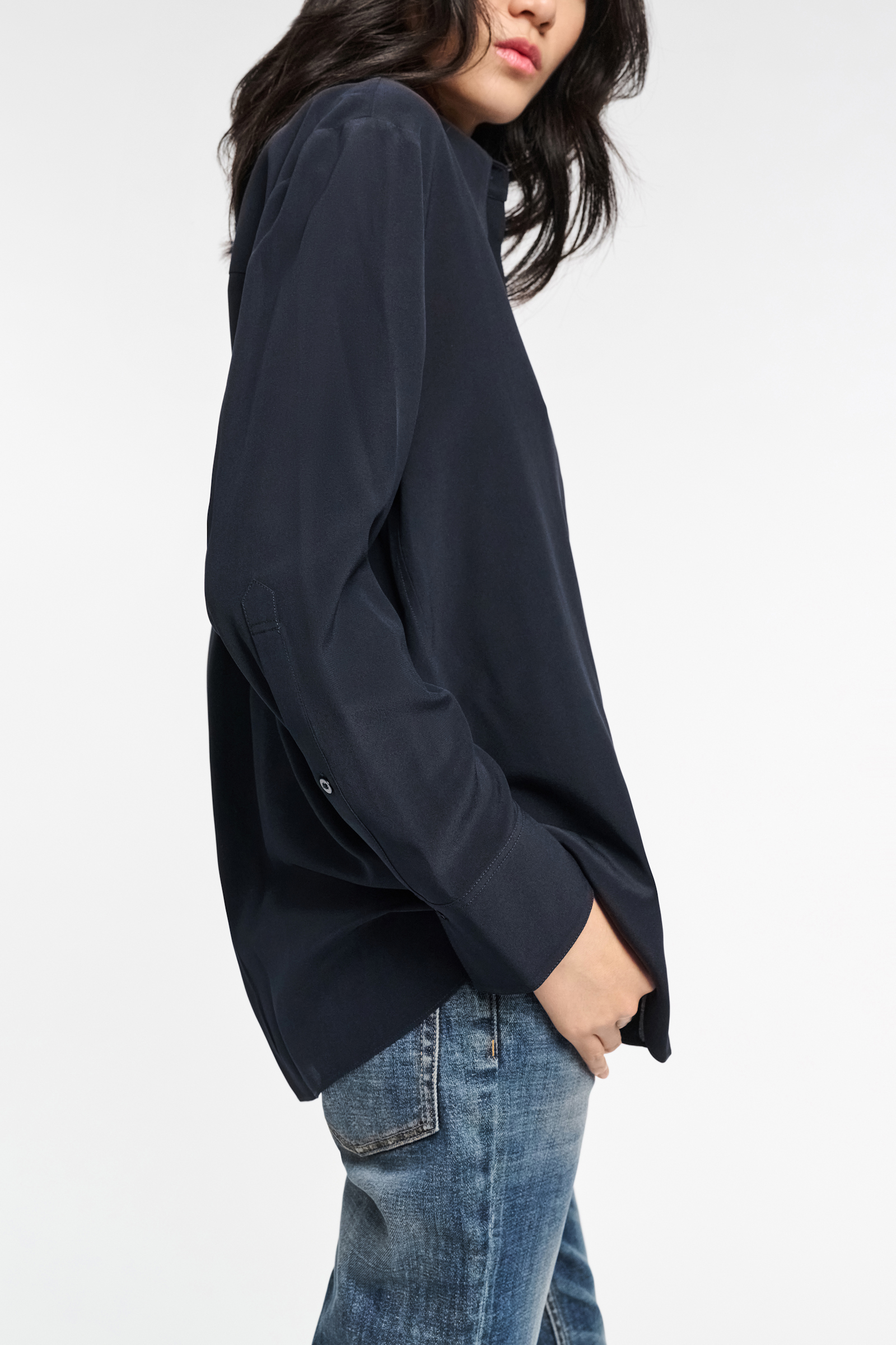 Dorothee Schumacher Seidenbluse aus Crêpe de Chine dark navy