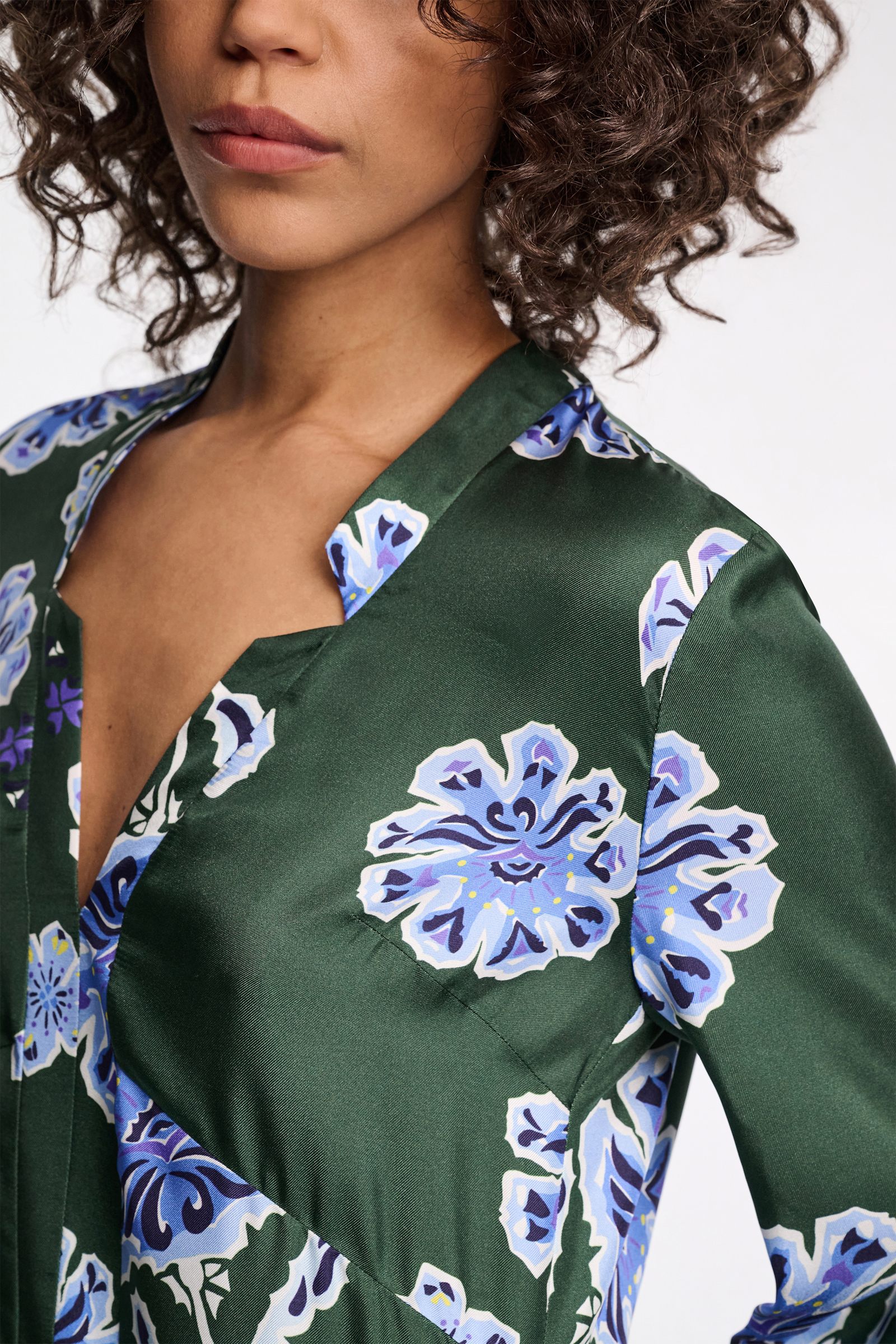 BIG GARDEN dress Dorothee Schumacher Midikleid aus bedrucktem Seidentwill Big Garden green