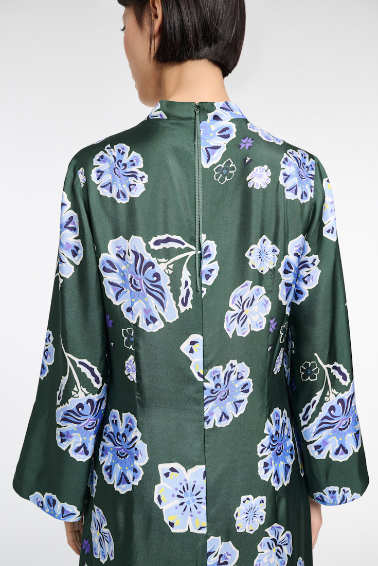 BIG GARDEN dress Dorothee Schumacher Midikleid aus bedrucktem Seidentwill Big Garden green