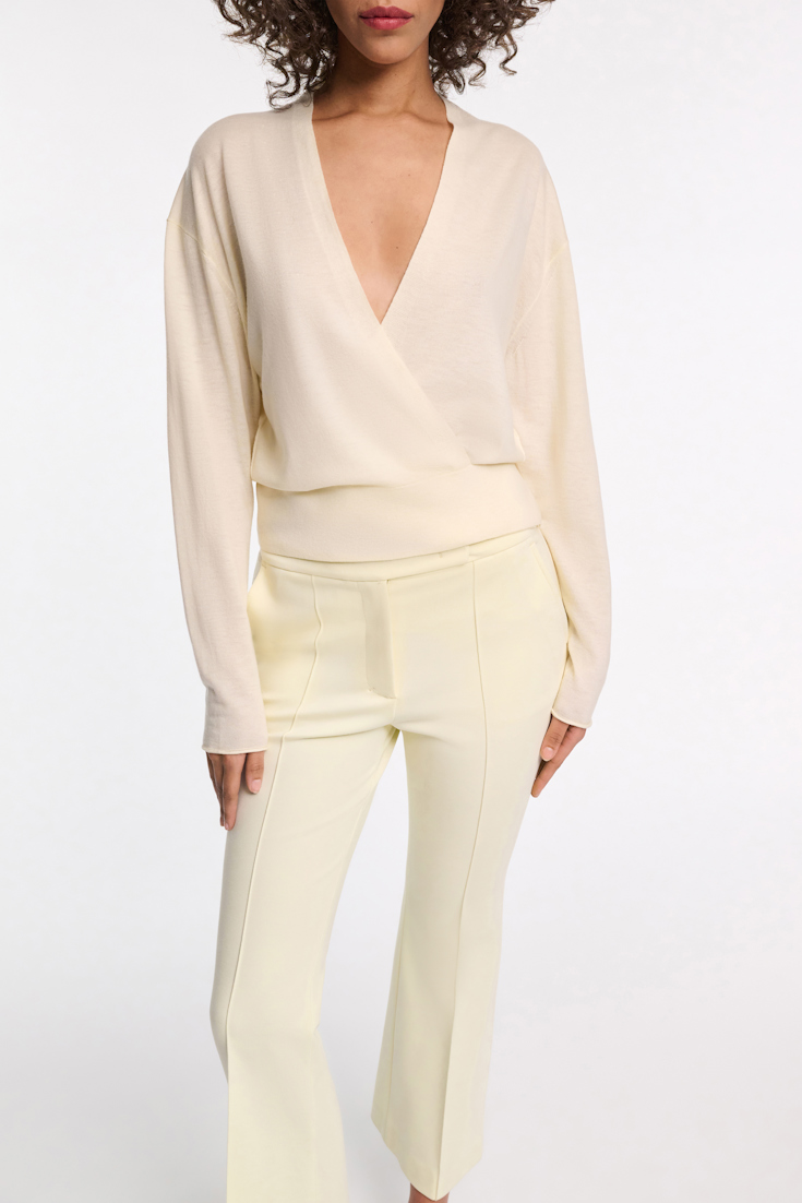 Dorothee Schumacher Wool-cashmere pullover with overlap hem light lemon
