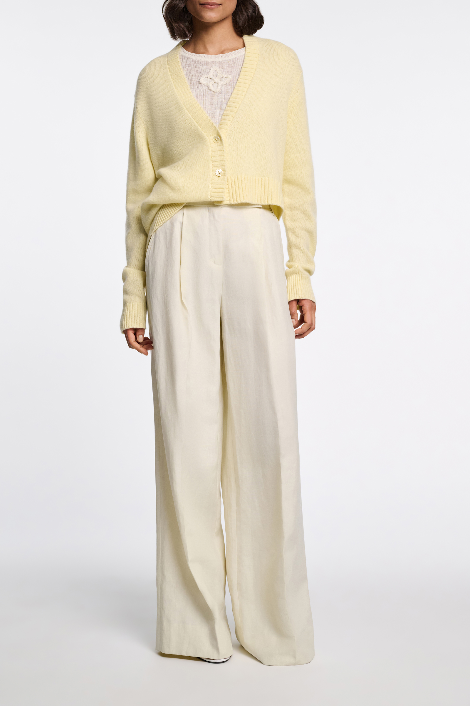 Dorothee Schumacher Cardigan mit asymmetrischer Silhouette lemon