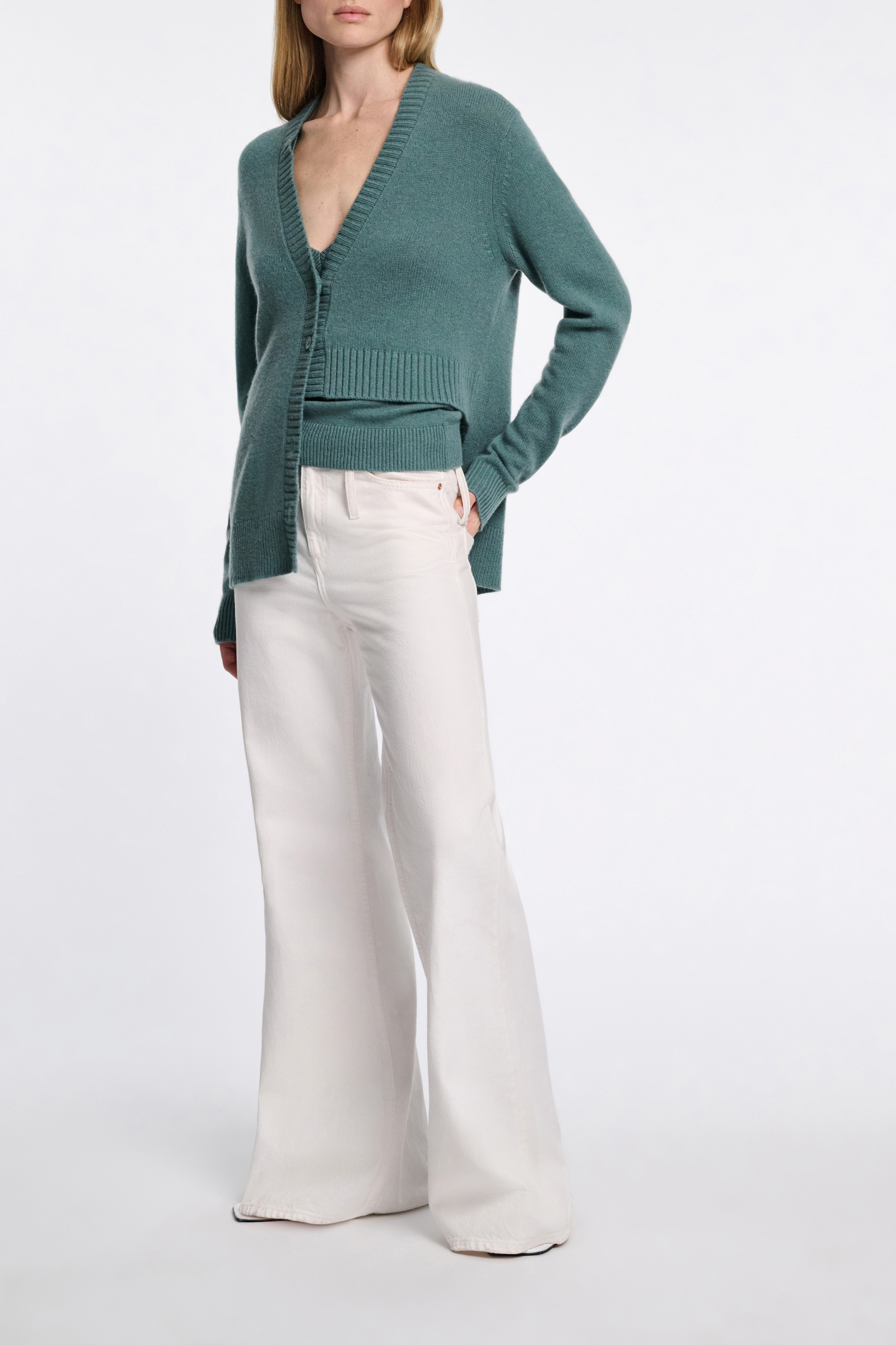 Dorothee Schumacher Cardigan mit asymmetrischer Silhouette eucalyptus