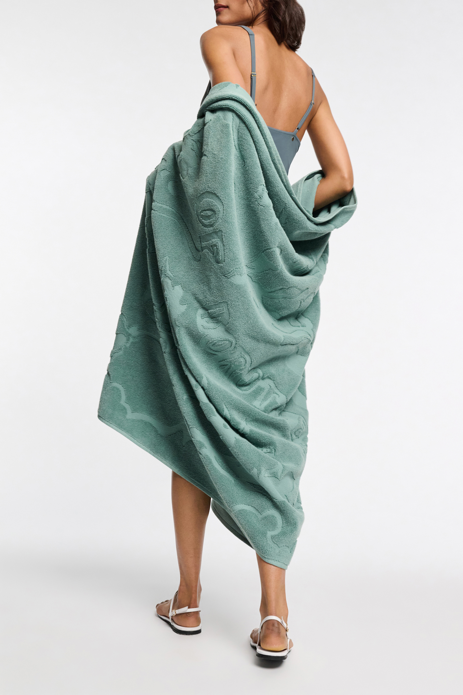 Dorothee Schumacher Handtuch mit floralem Muster jade