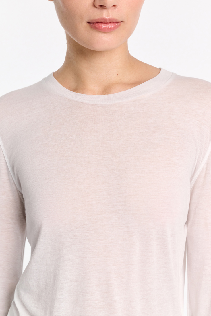 Dorothee Schumacher Slightly see-through T-shirt with extra long sleeves pure white