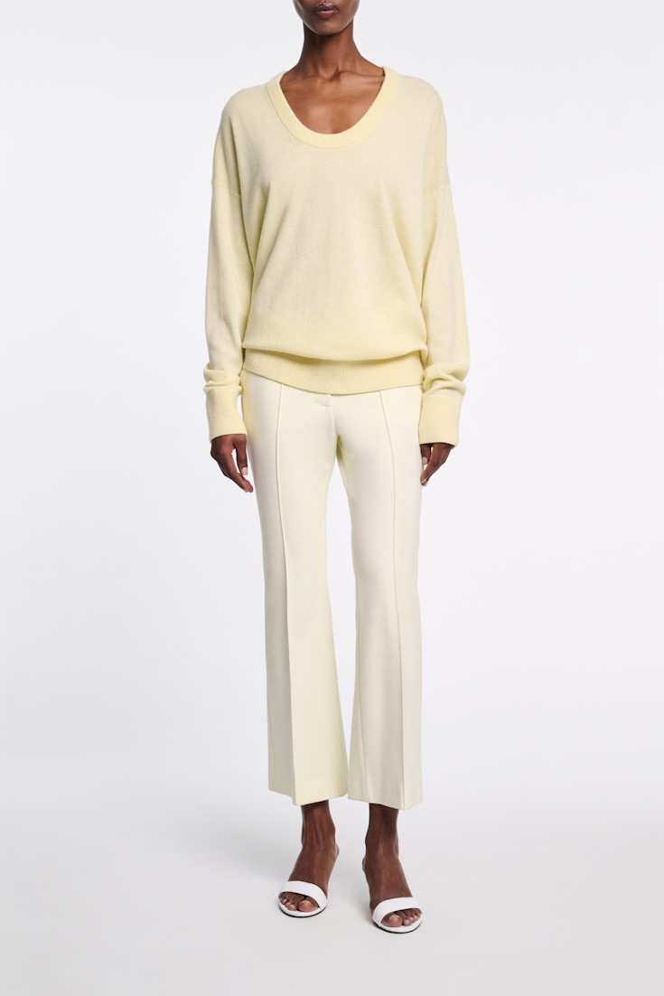 Dorothee Schumacher Verkürzte Hose mit ausgestelltem Bein aus Punto Milano light lemon