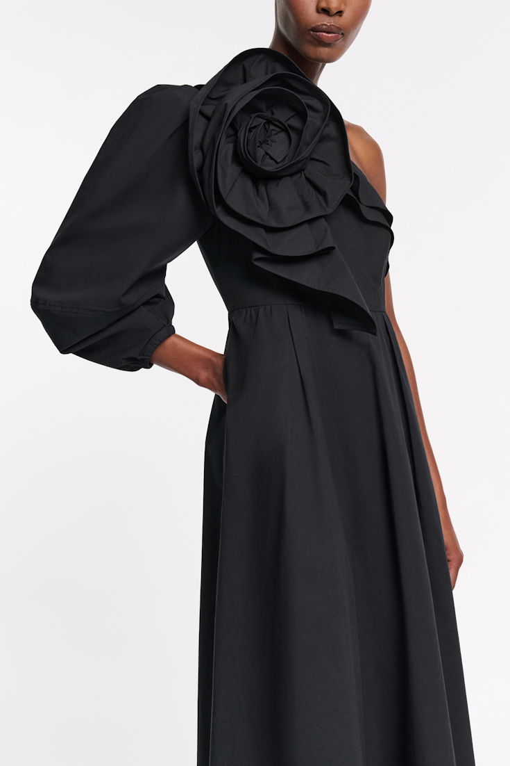 Dorothee Schumacher Asymmetrisches Midi-Kleid mit Maxi-Blumenbrosche pure black