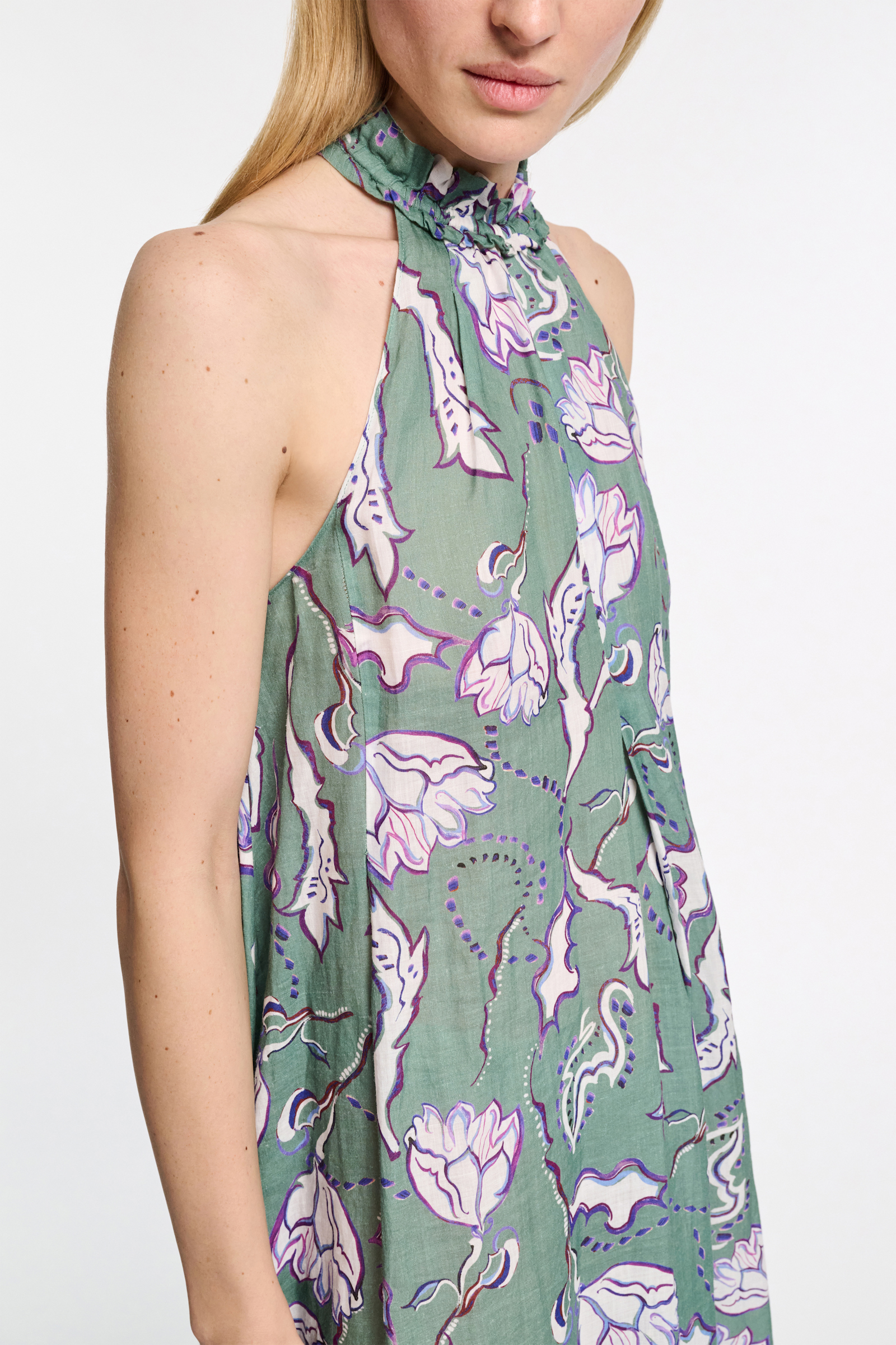 Dorothee Schumacher Halterneck-Kleid aus Ramie mit Signature Print wicked flower allover