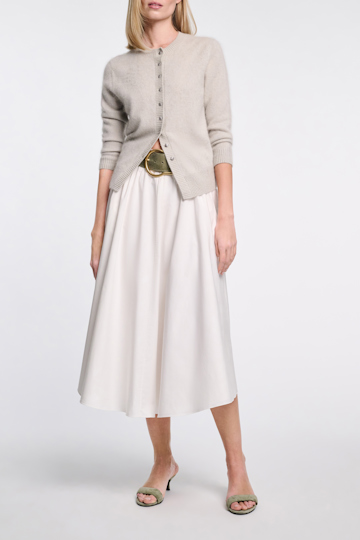 Dorothee Schumacher Gürtel aus gewachstem Kalbsleder mit geschwungener Silhouette soft green