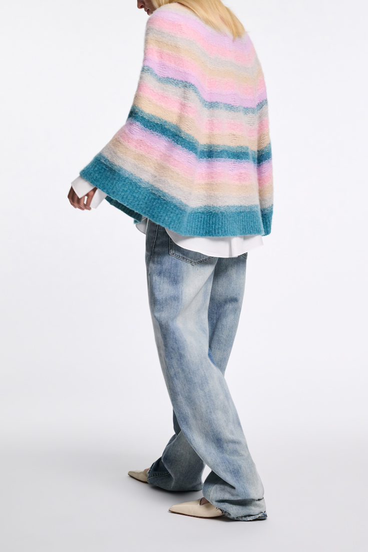 Dorothee Schumacher Besonders softer Cape-Cardigan aus Kaschmir candy stripe