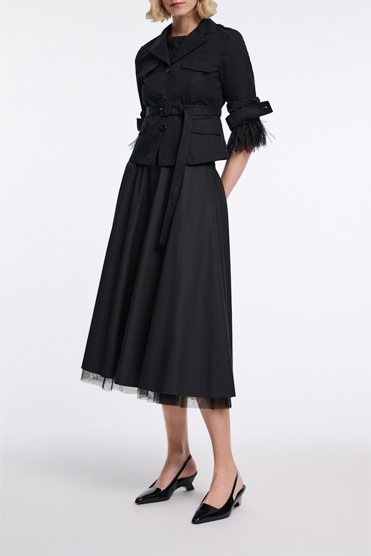 Dorothee Schumacher Rundhalsshirt mit abnehmbaren Straußenfeder-Details pure black