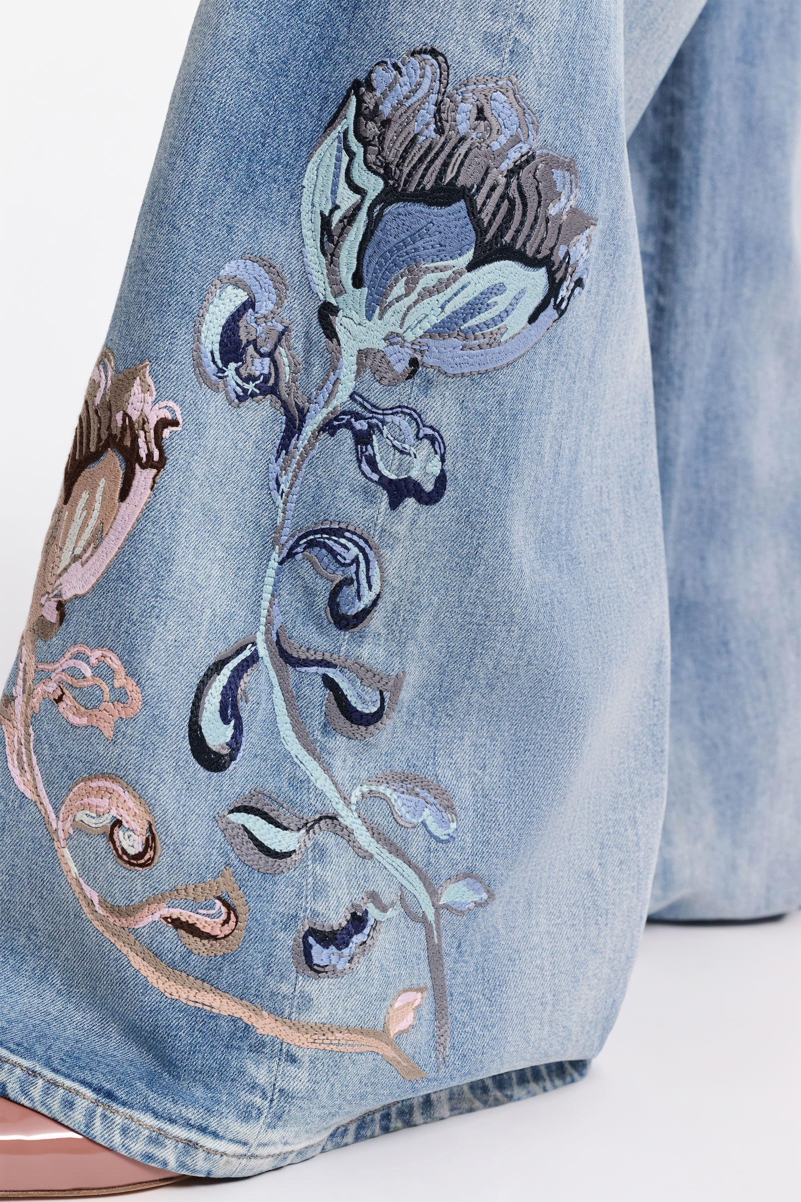 Dorothee Schumacher Jeans with floral embroidery marble blue