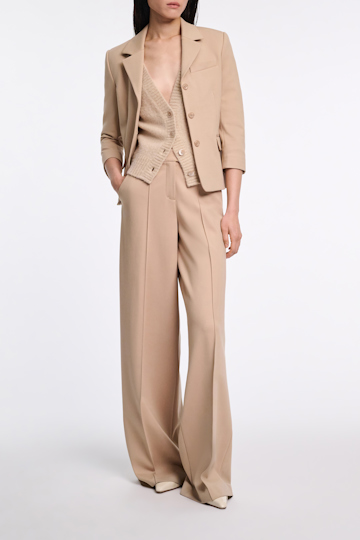 Dorothee Schumacher Mini Blazer aus Punto Milano tender beige