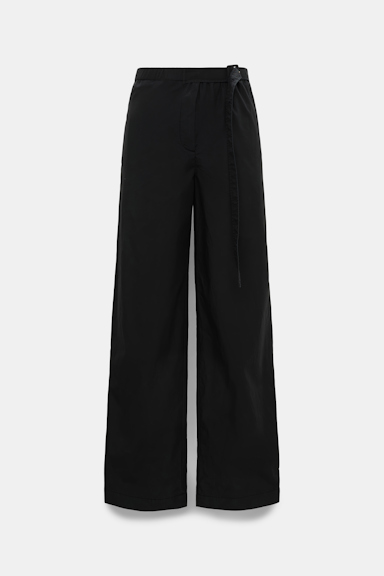 Dorothee Schumacher Hose aus leichter Baumwolle mit Gürtel-Detail pure black