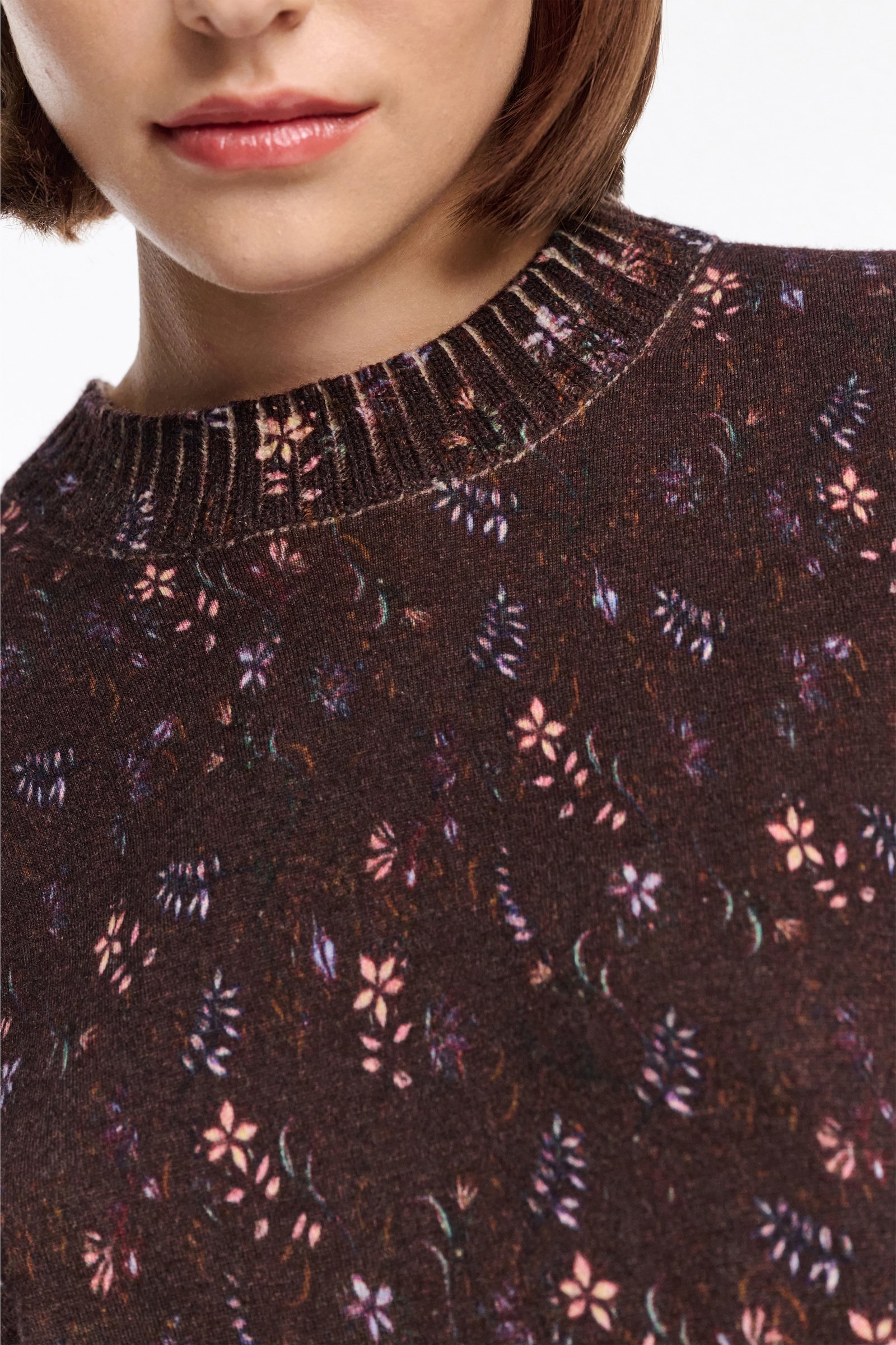 Dorothee Schumacher Wool-cashmere floral short sleeve pullover winter blossom dark brown