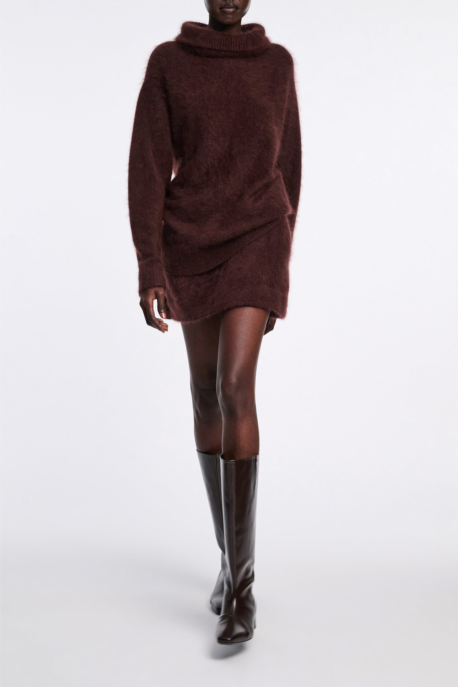 Dorothee Schumacher Virgin Merino-cashmere turtleneck pullover dark chocolate