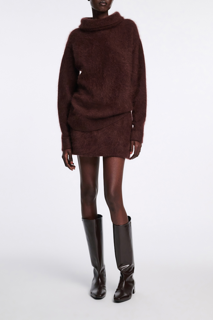 Dorothee Schumacher Virgin Merino-cashmere turtleneck pullover dark chocolate