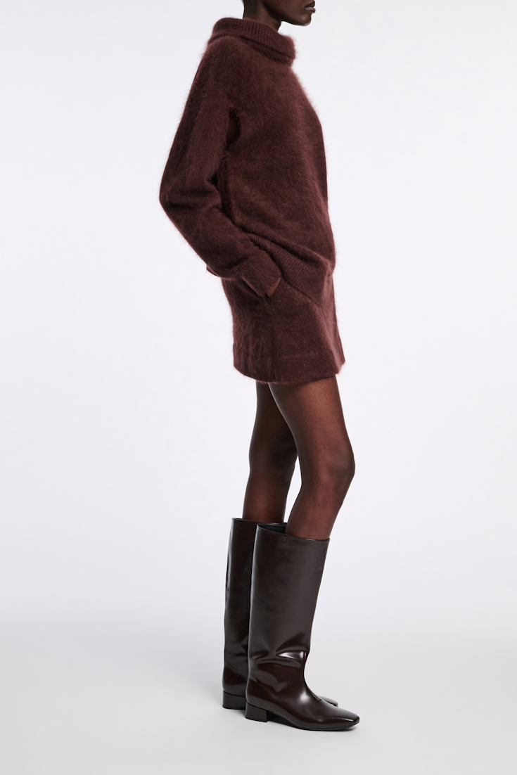 Dorothee Schumacher Virgin Merino-cashmere turtleneck pullover dark chocolate
