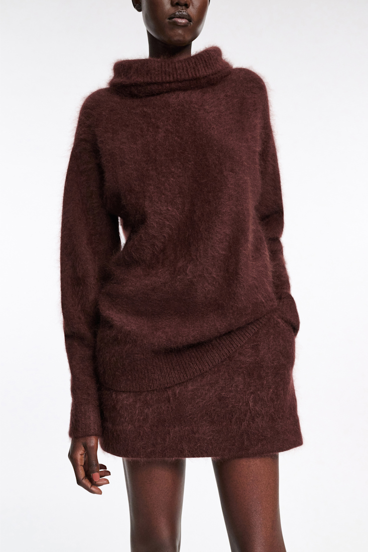 Dorothee Schumacher Virgin Merino-cashmere turtleneck pullover dark chocolate