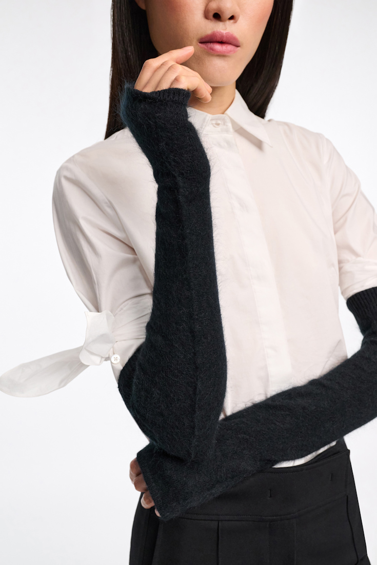 Dorothee Schumacher Virgin Merino-cashmere arm-warmers pure black