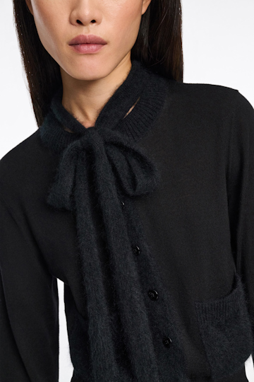 Dorothee Schumacher Virgin Merino cardigan with tie pure black