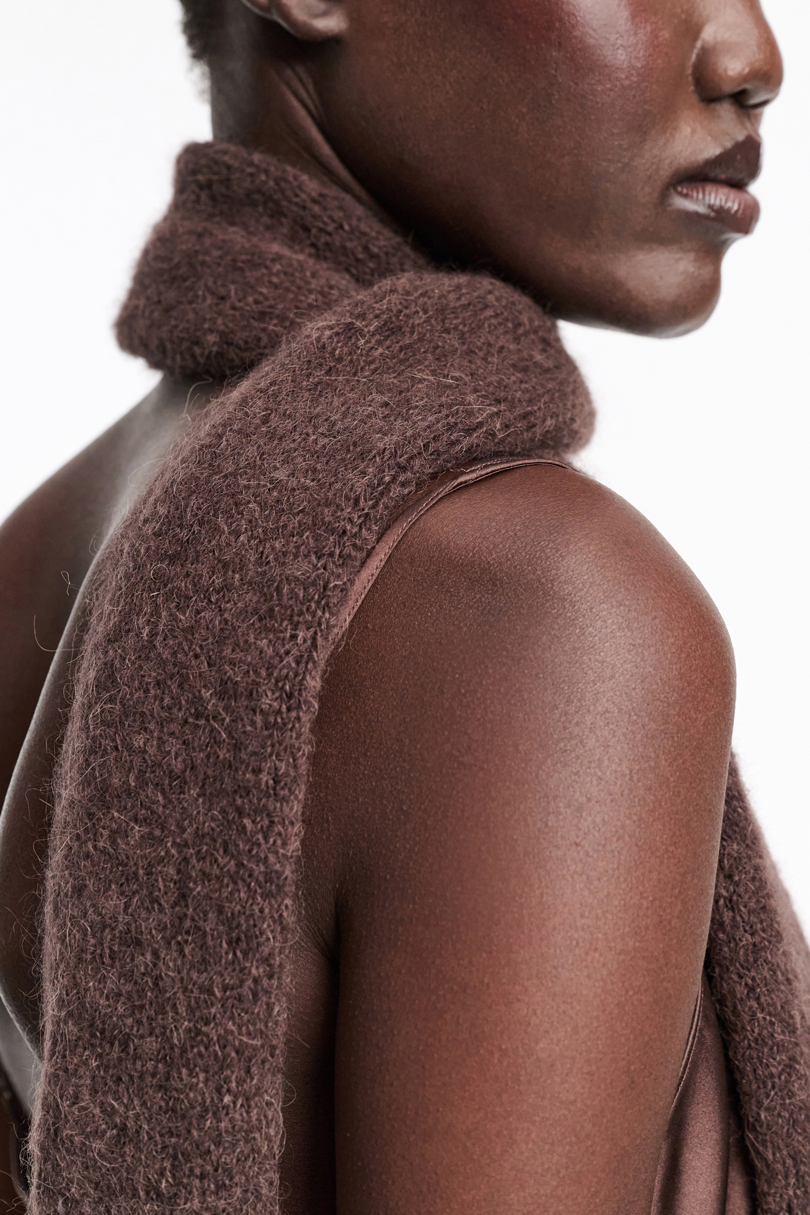 Dorothee Schumacher Schal aus Alpaka-Garn black chocolate