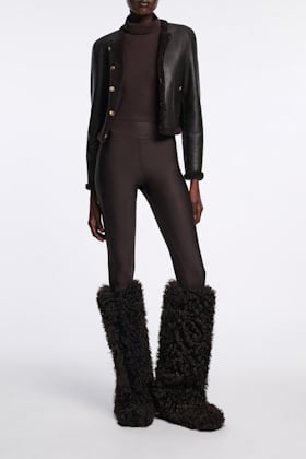 Dorothee Schumacher Longsleeve mit Rollkragen aus leichtem, technischem Jersey black chocolate