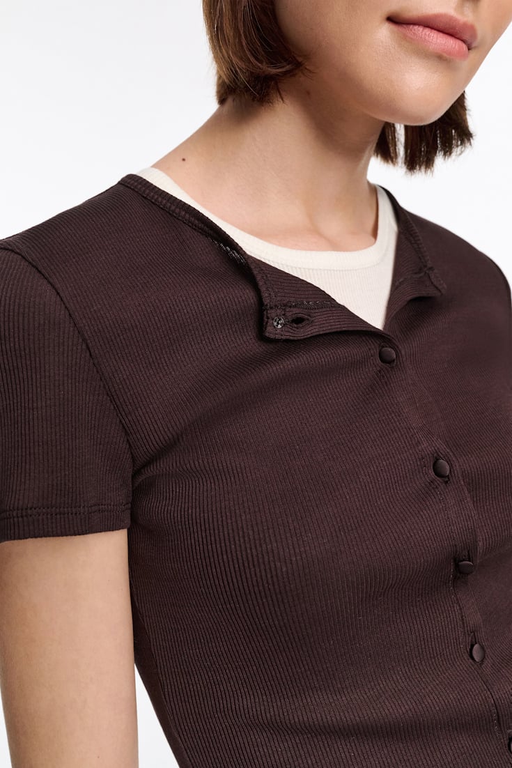 Dorothee Schumacher Button-down top in luxurious rib knit chocolate