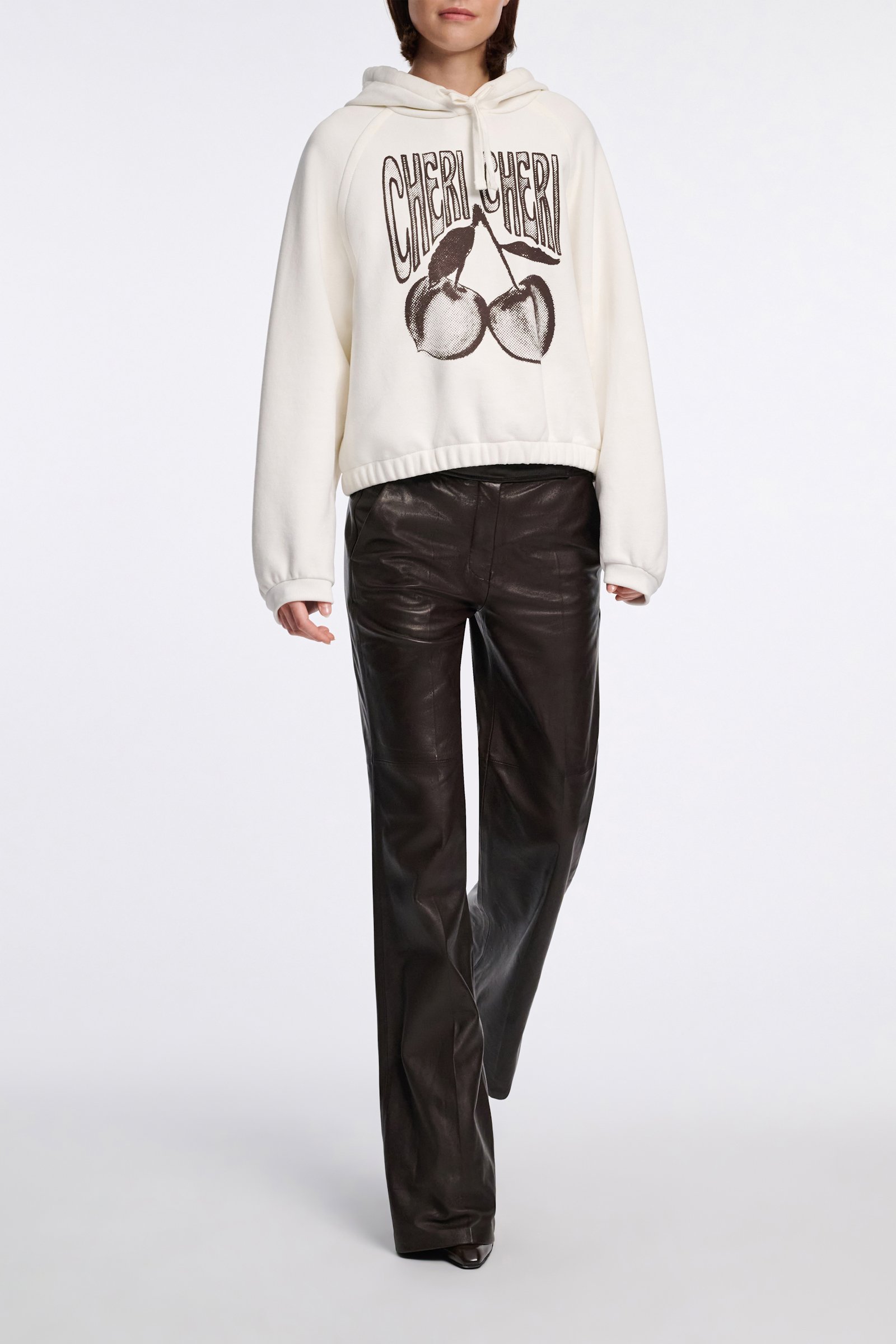 Dorothee Schumacher Felpa hoodie with "CHERI CHERI" print camellia white