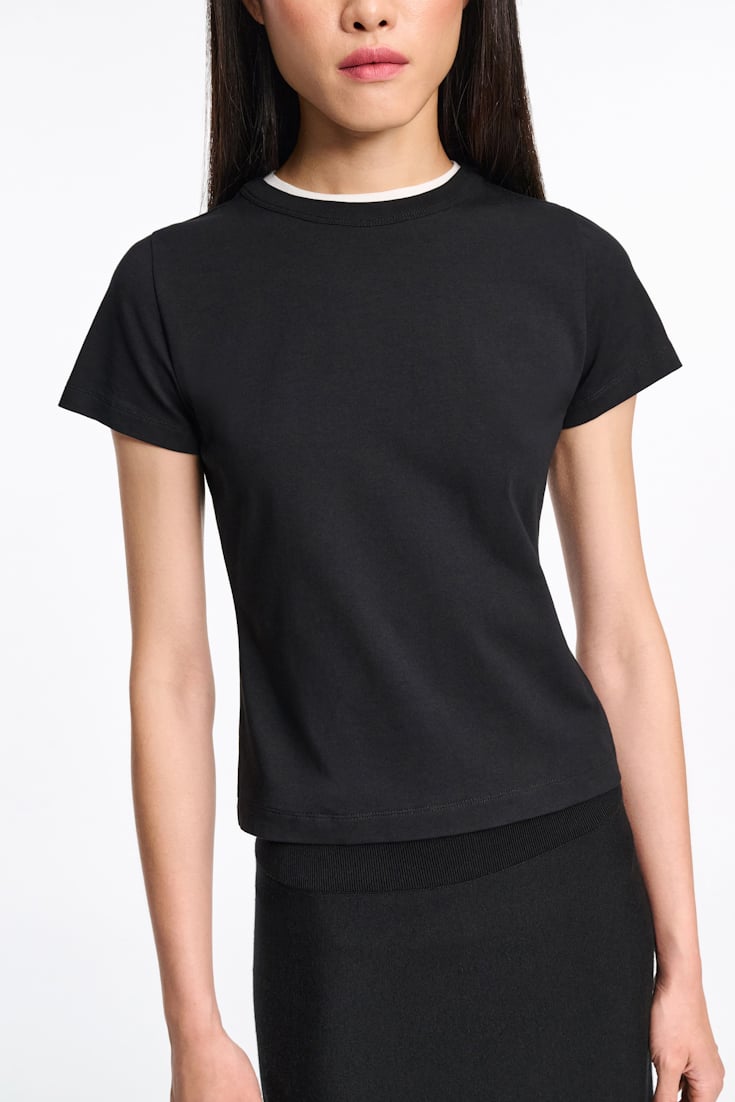Dorothee Schumacher T-shirt with double layer neckline pure black