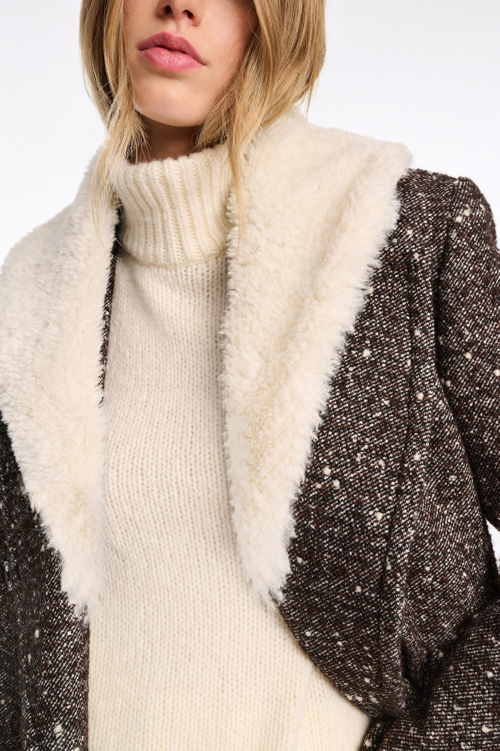 Dorothee Schumacher Mantel mit abnehmbarem Fake Fur Kragen chocolate tweed