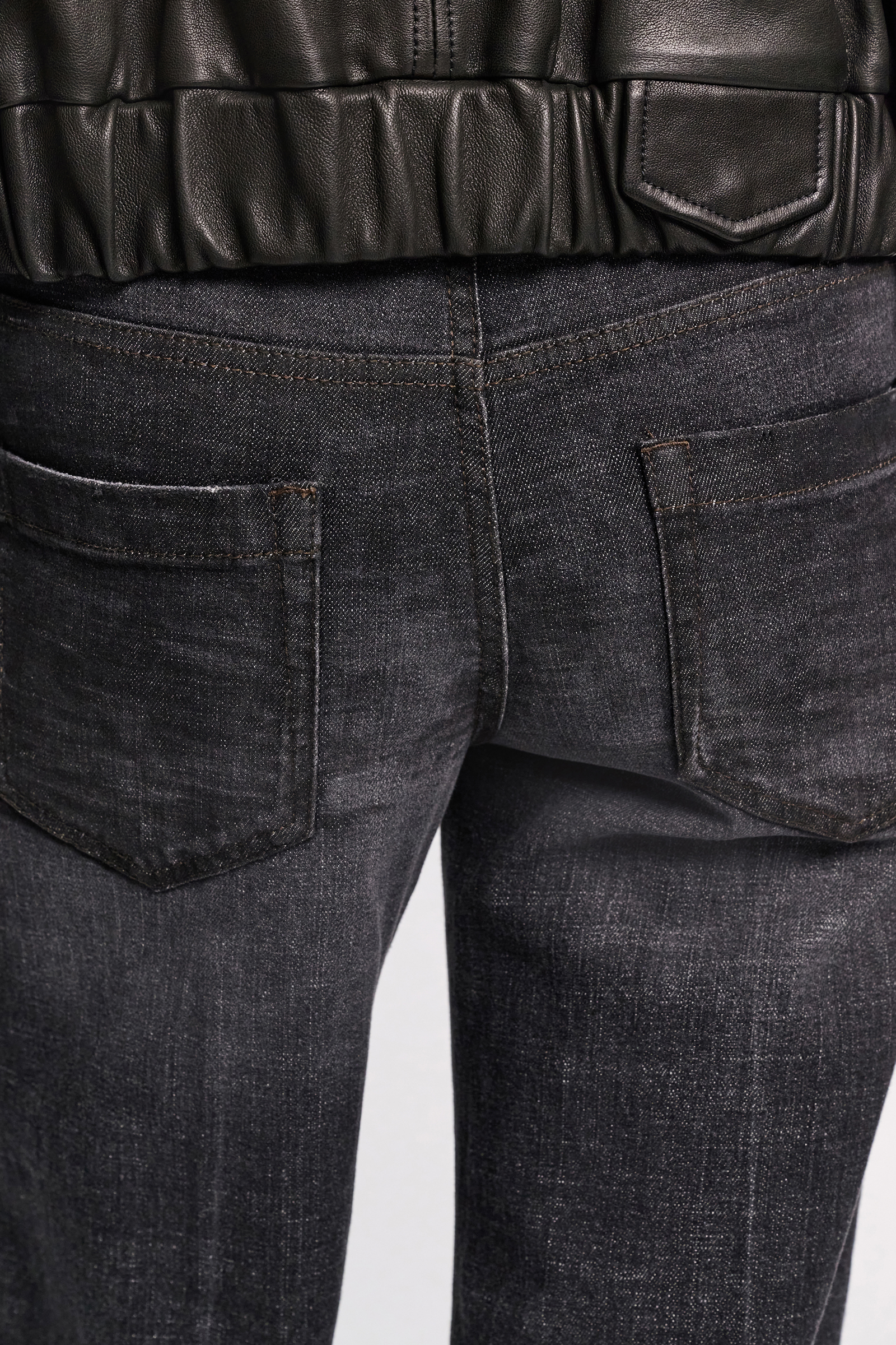 Dorothee Schumacher Long, wide leg jeans stone black denim