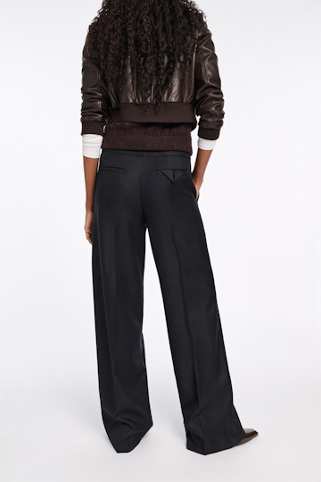 Dorothee Schumacher Wide leg pants in virgin wool pure black