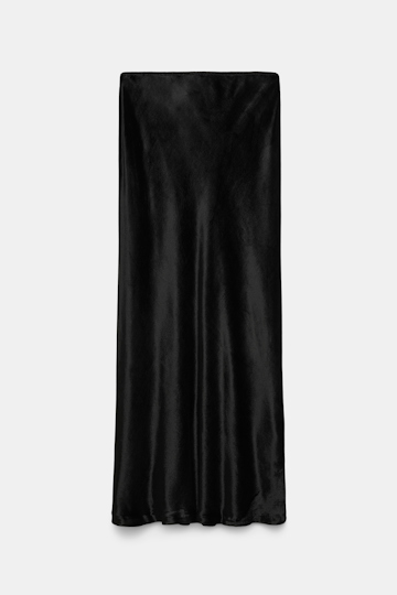 Dorothee Schumacher Bias-cut midi-skirt in glossy velvet pure black