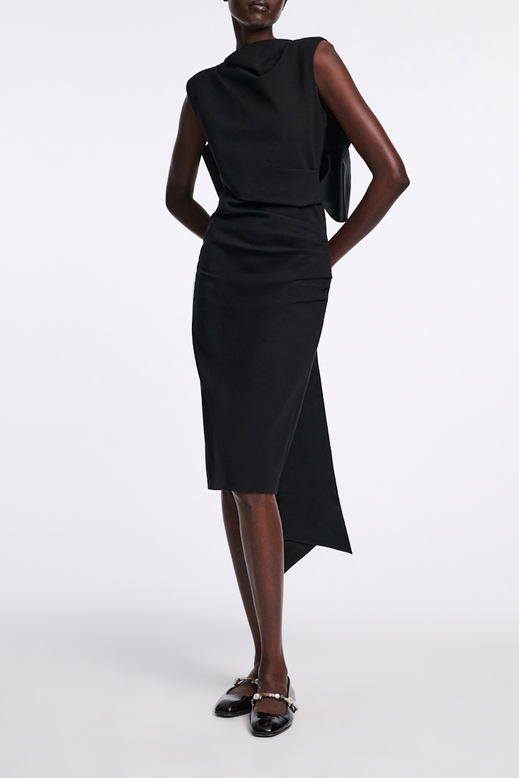 Dorothee Schumacher Drapierters Kleid aus leichtem Punto Milano pure black