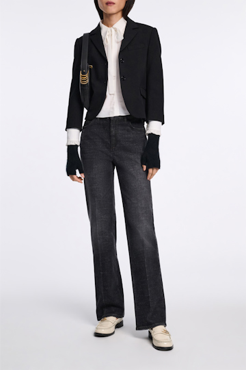 Dorothee Schumacher Cropped blazer in Punto Milano pure black