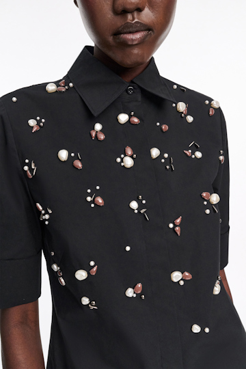 Dorothee Schumacher Hand-embellished half-sleeve blouse in cotton-poplin pure black