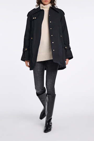Dorothee Schumacher Kurzmantel aus Cotton pure black