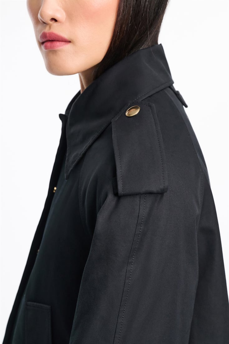 Dorothee Schumacher Short cotton coat pure black