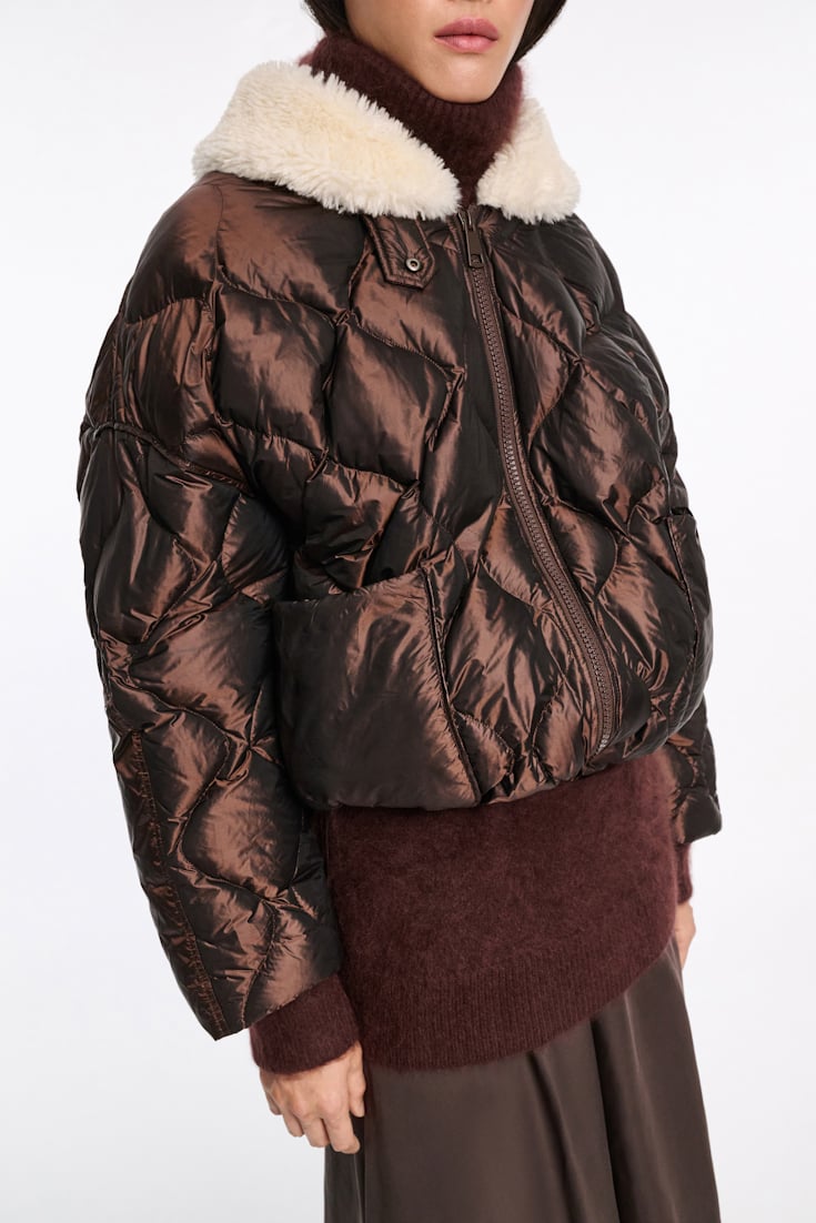 Dorothee Schumacher Daunenjacke mit Teddykragen chocolate