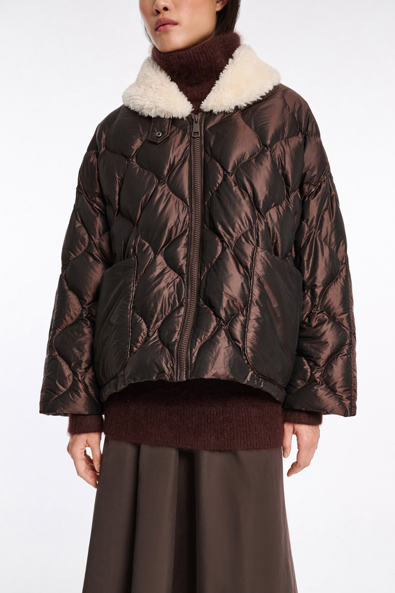 Dorothee Schumacher Daunenjacke mit Teddykragen chocolate