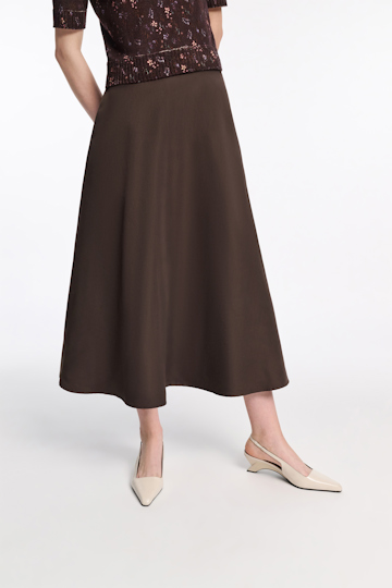 Dorothee Schumacher Slingback graphic contour wedges dark cream