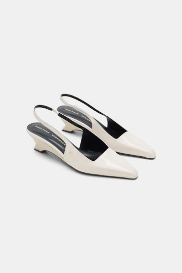 Dorothee Schumacher Slingback graphic contour wedges dark cream