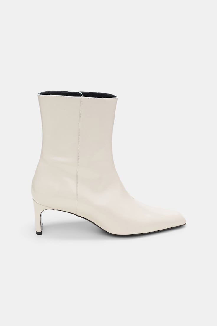 Dorothee Schumacher Ankle Boots dark cream