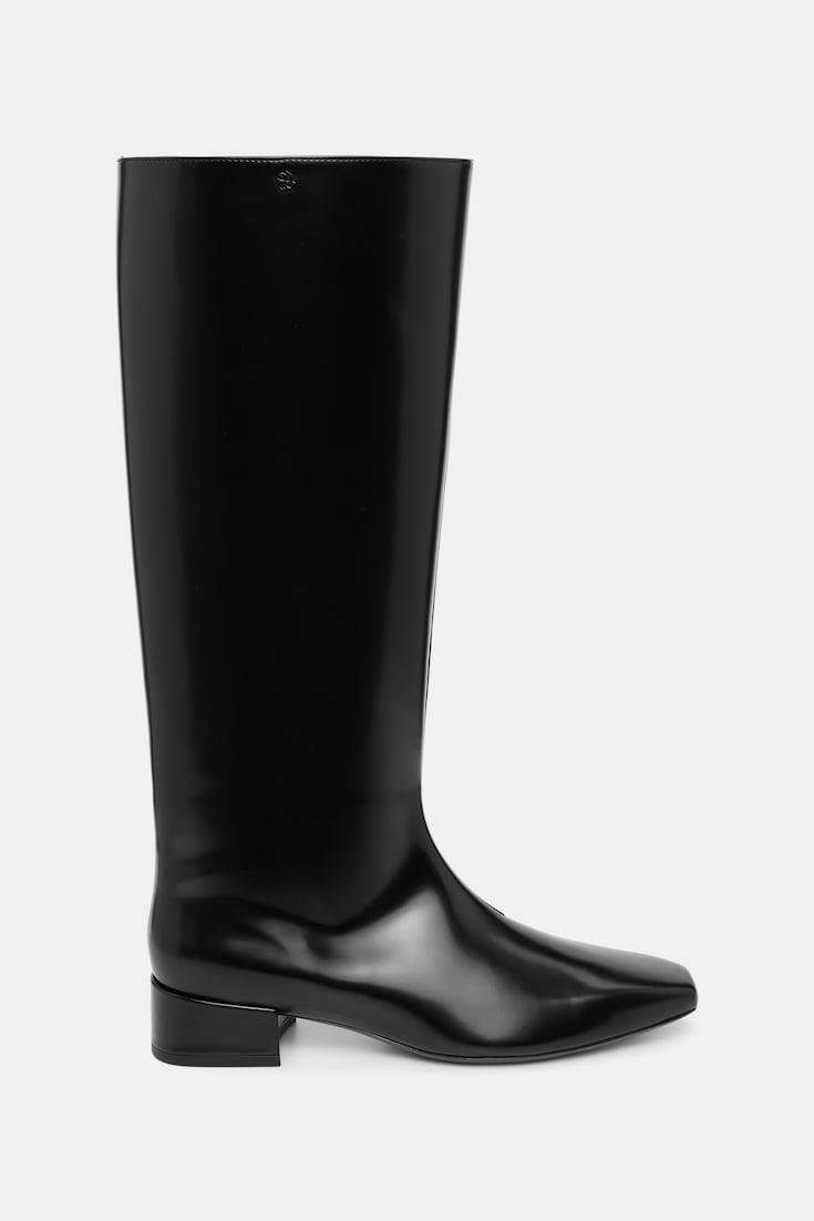 Dorothee Schumacher Riding boots pure black