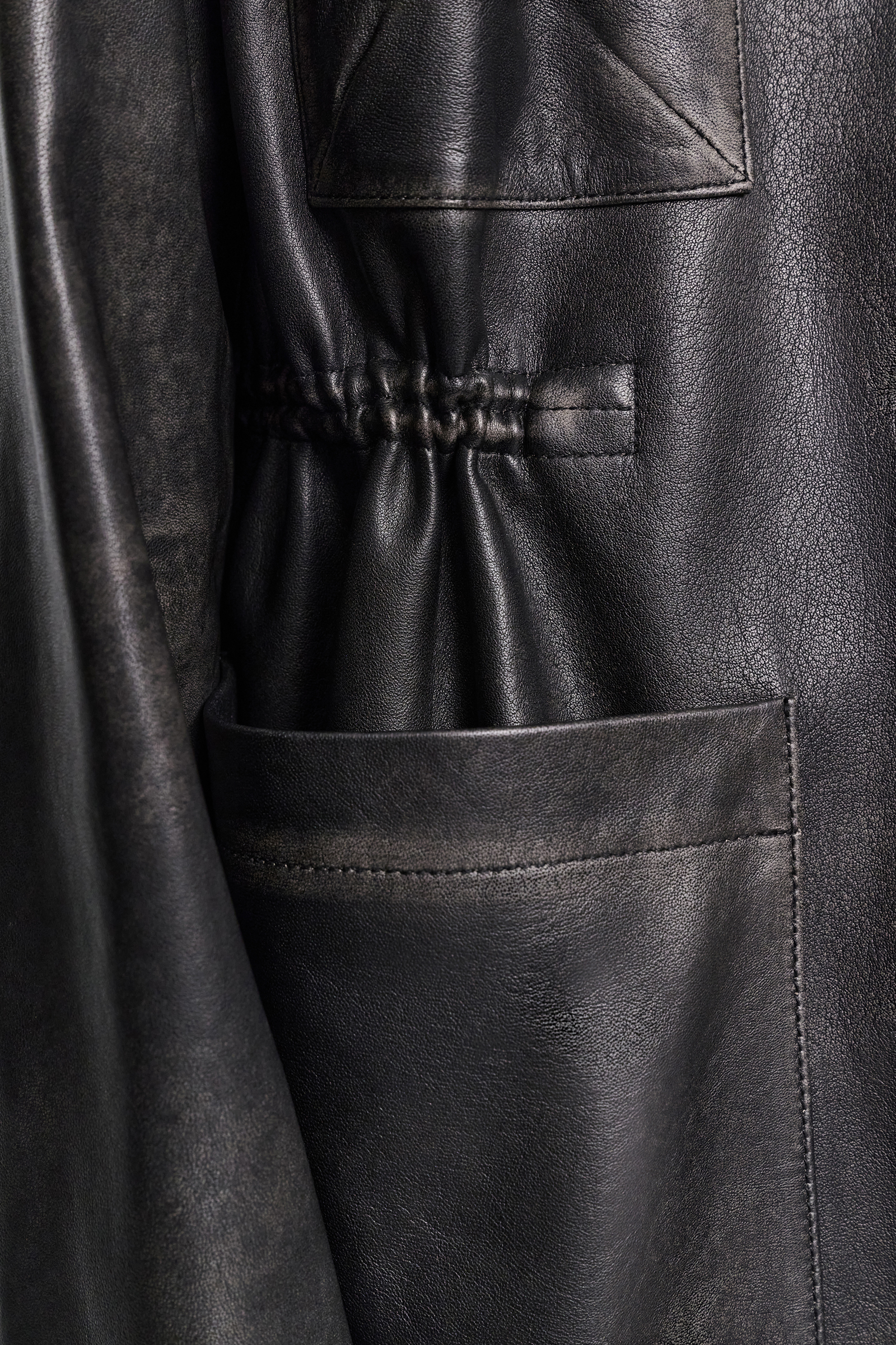 Dorothee Schumacher Vintage look leather jacket pure black