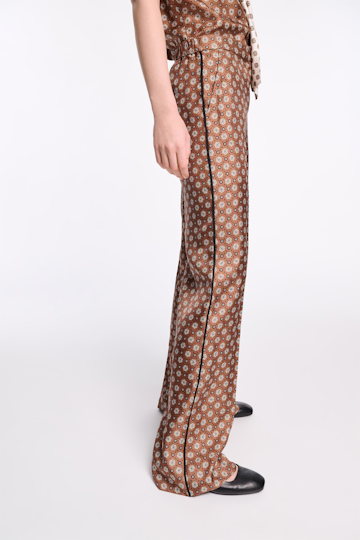 Dorothee Schumacher Printed silk twill trousers brown big tie