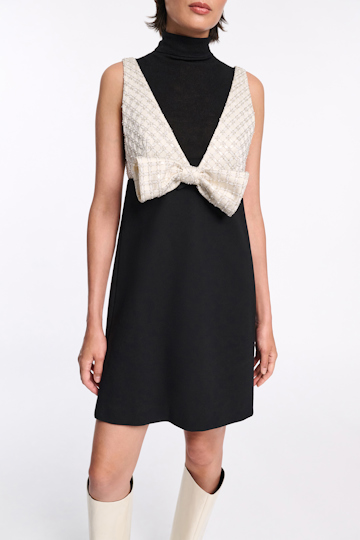 Dorothee Schumacher Embellished Duchesse bow brooch pearl